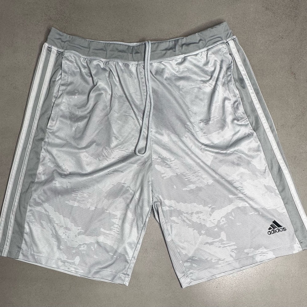 Adidas Climalite Light Grey Camo Training Shorts - XL